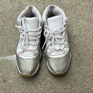 Nike Air Jordan 11 metallic Silver glitter